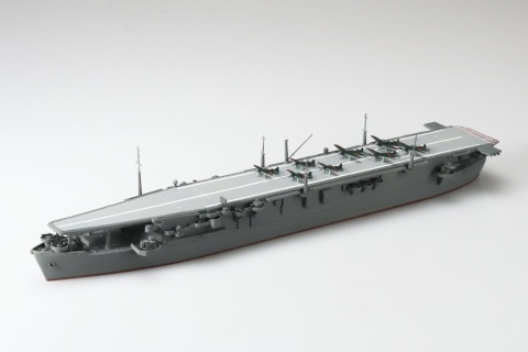 AOSHIMA 04521 - I.J.N. AIRCRAFT CARRIER CHUYO