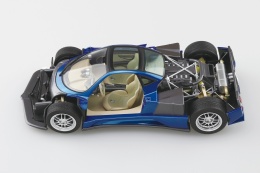 AOSHIMA 05602 - PAGANI ZONDA C12S 2000