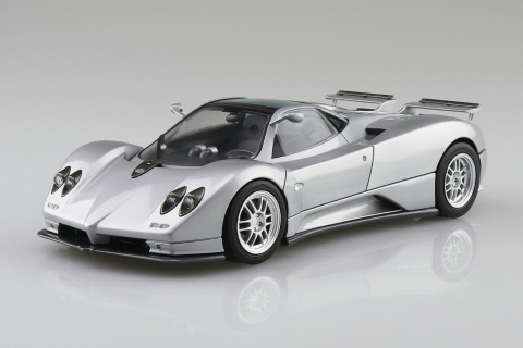 AOSHIMA 05602 - PAGANI ZONDA C12S 2000